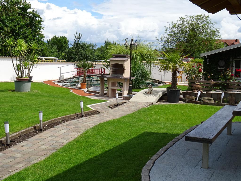 Apartment Euro As Kappel-Grafenhausen Dış mekan fotoğraf