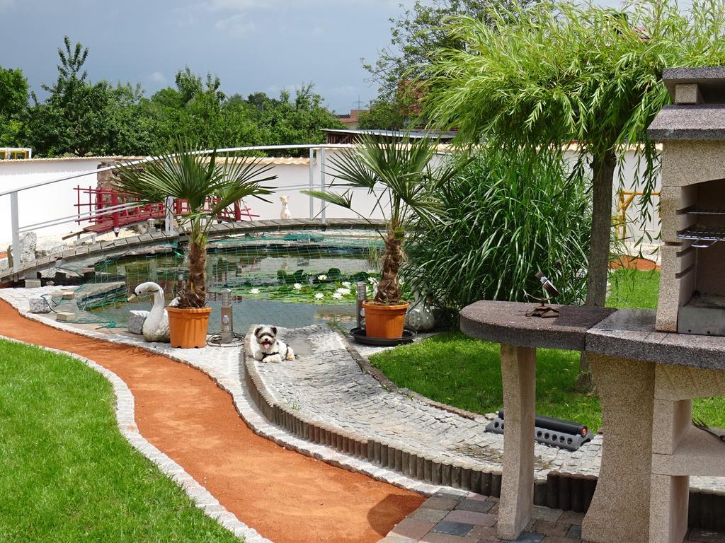 Apartment Euro As Kappel-Grafenhausen Dış mekan fotoğraf